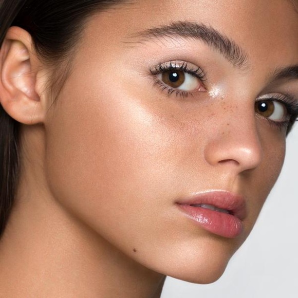 Nude By Nature TOUCH OF GLOW HIGHLIGHT STICK IN 03 BRONZE - Picture 4 of 12